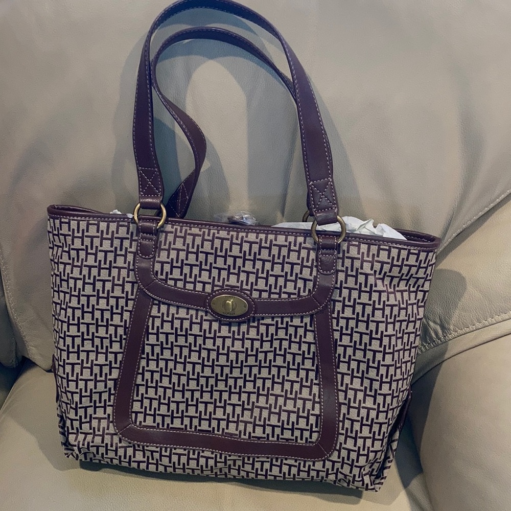 NWT Tommy Hilfiger bag